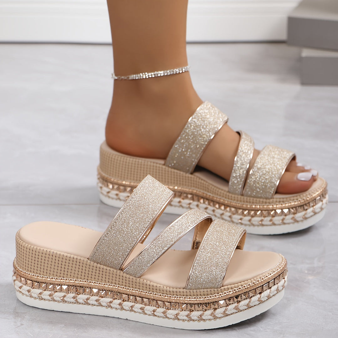 SARA - RELAXED SPRING SANDALS