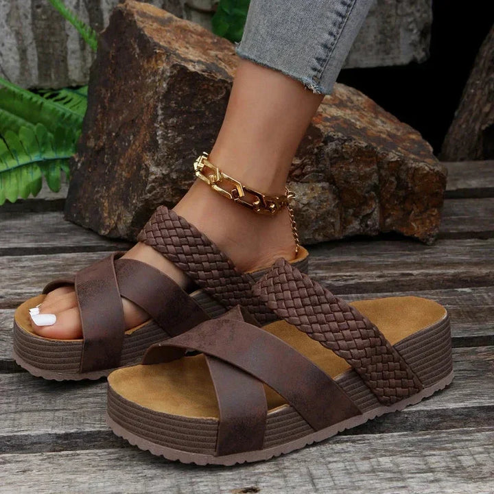 ADEEN - ORTHOPAEDIC SANDALS